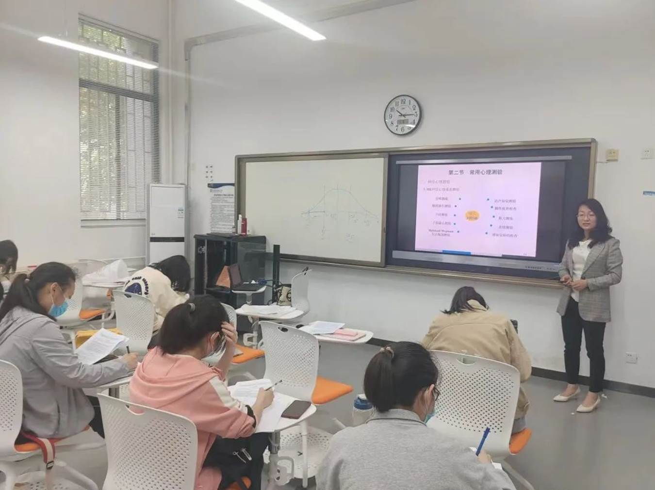 亚洲博彩app